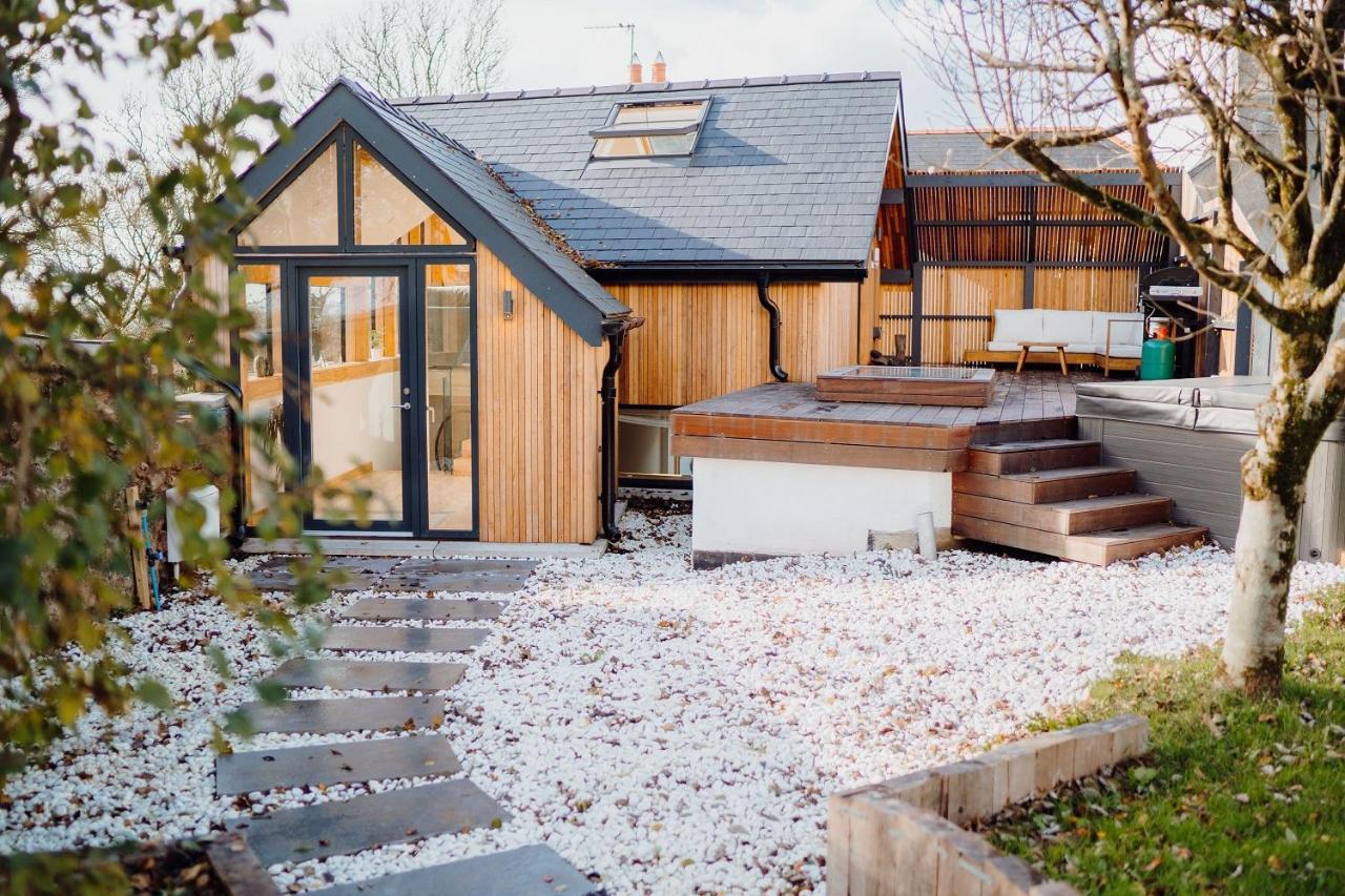 Beavers Lodge. Luxury With Hot Tub Вилла *