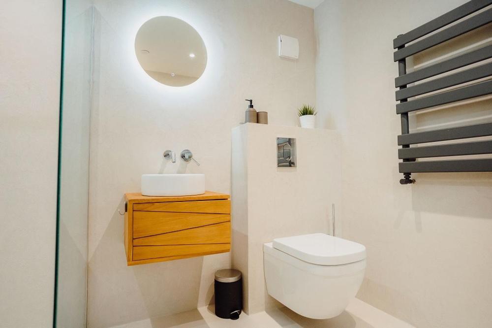 Beavers Lodge. Luxury With Hot Tub Вилла Тенби